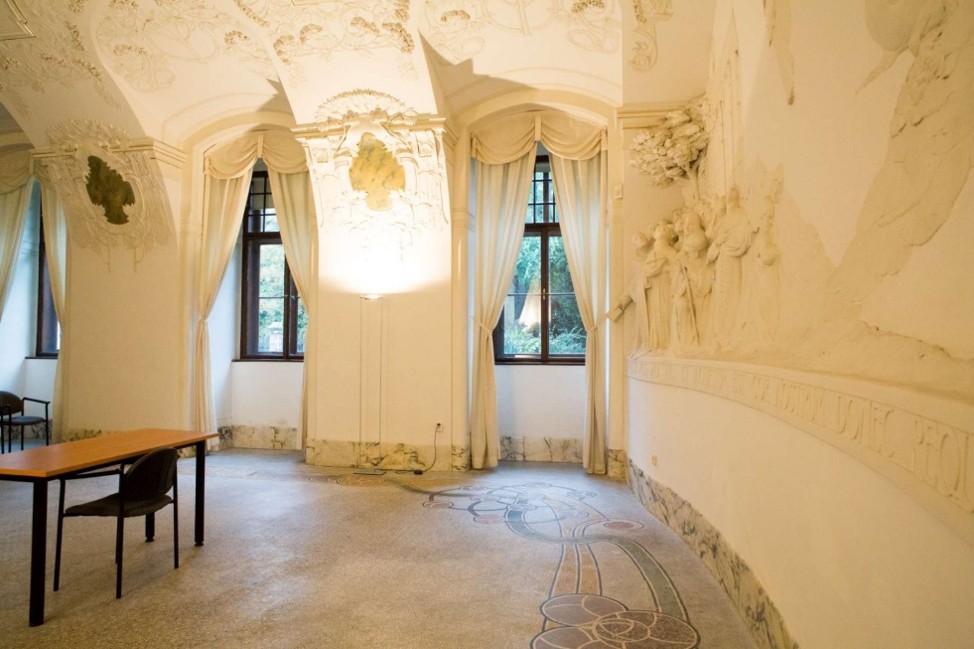 Historic architecture of the Mendel Refectory