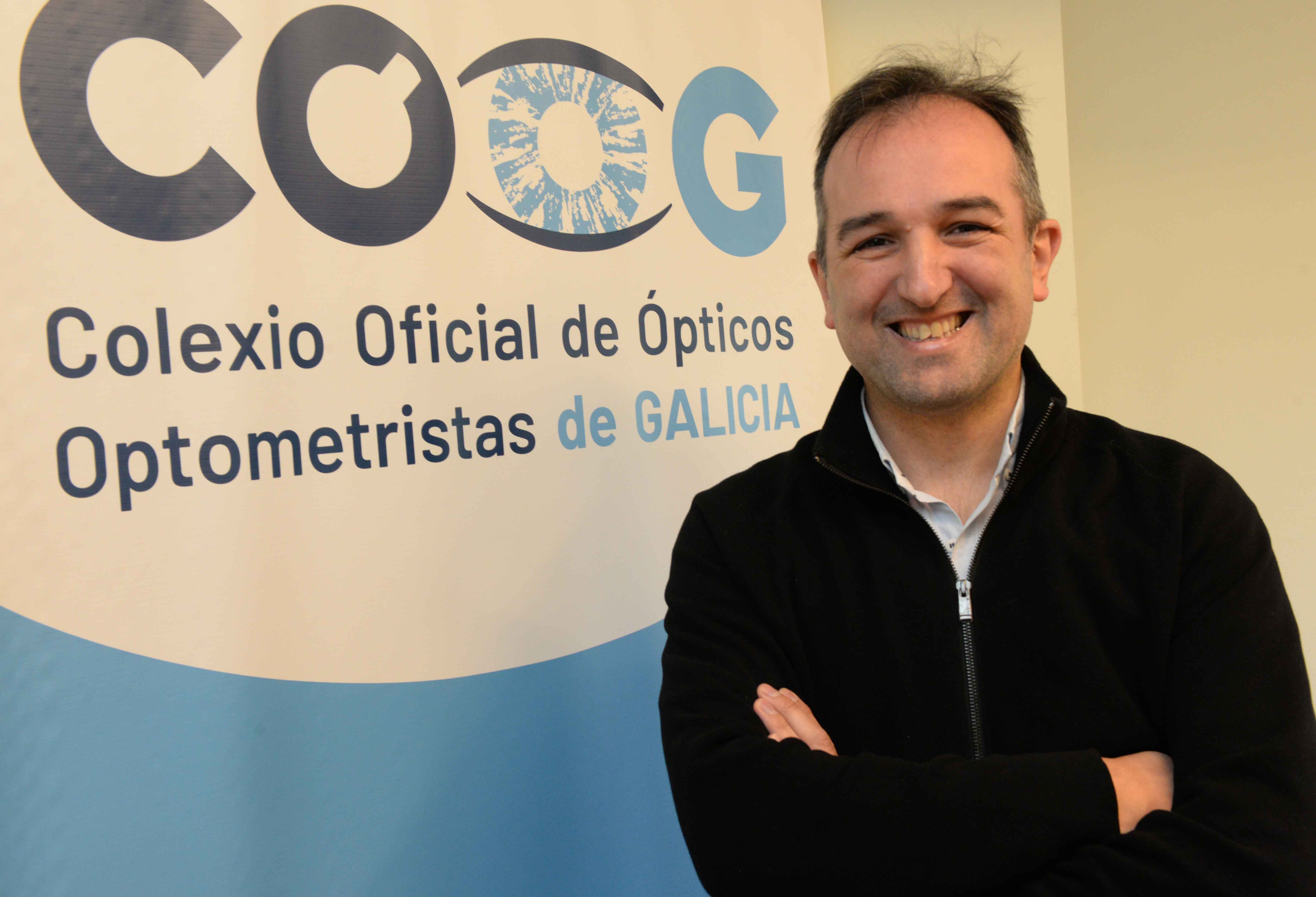 Dr. Carlos García Resúa